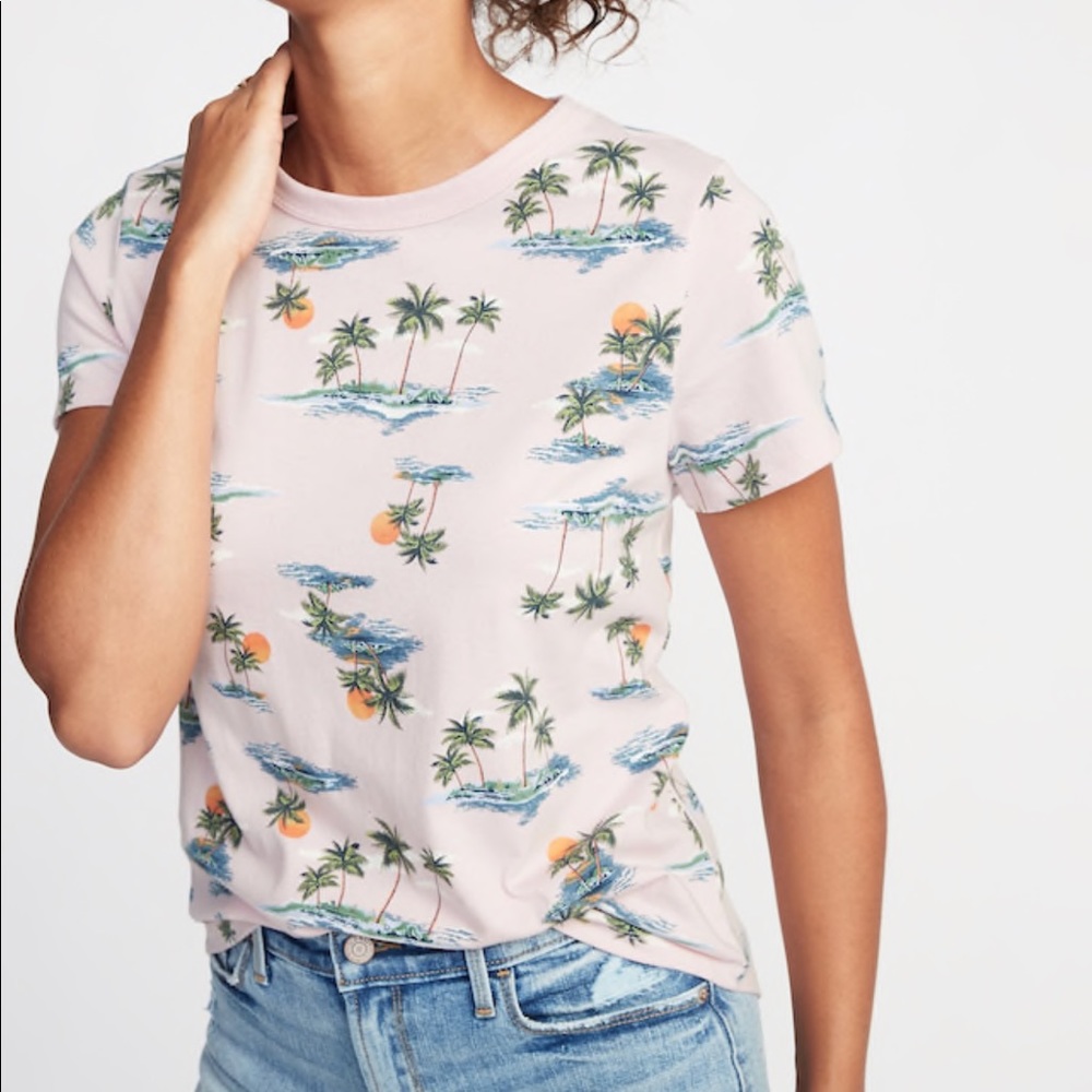 Old Navy Palm Tree Top 🌴
